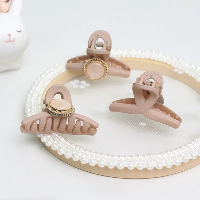 20Pcs High-end Chanel-style hair accessory for styling camellia small claw clips, elegant semi-up hair, shark clips, side bangs hairpin Khaki-3