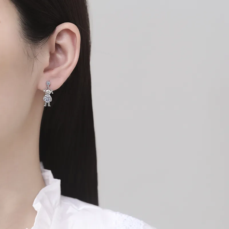 925 Silver Plated Cute Bear Stud Earrings for Women, Micro-Set Sparkling Rhinestones, Ins Style, Lightweight Luxury Small Earrings Silver-4