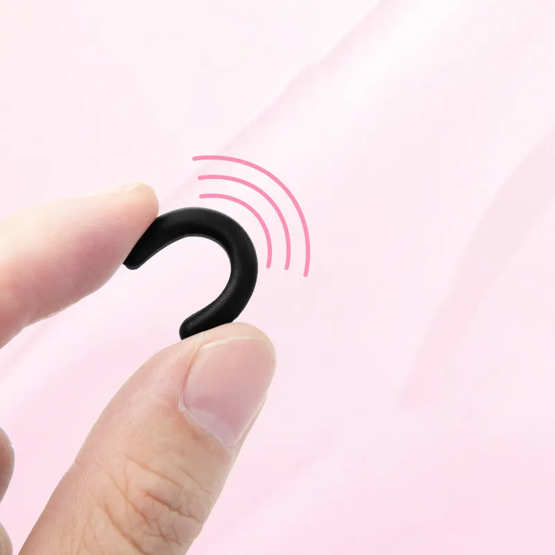 Eyelash curler with press-type wide-angle silicone design for precise and long-lasting curling of individual eyelashes. White-4