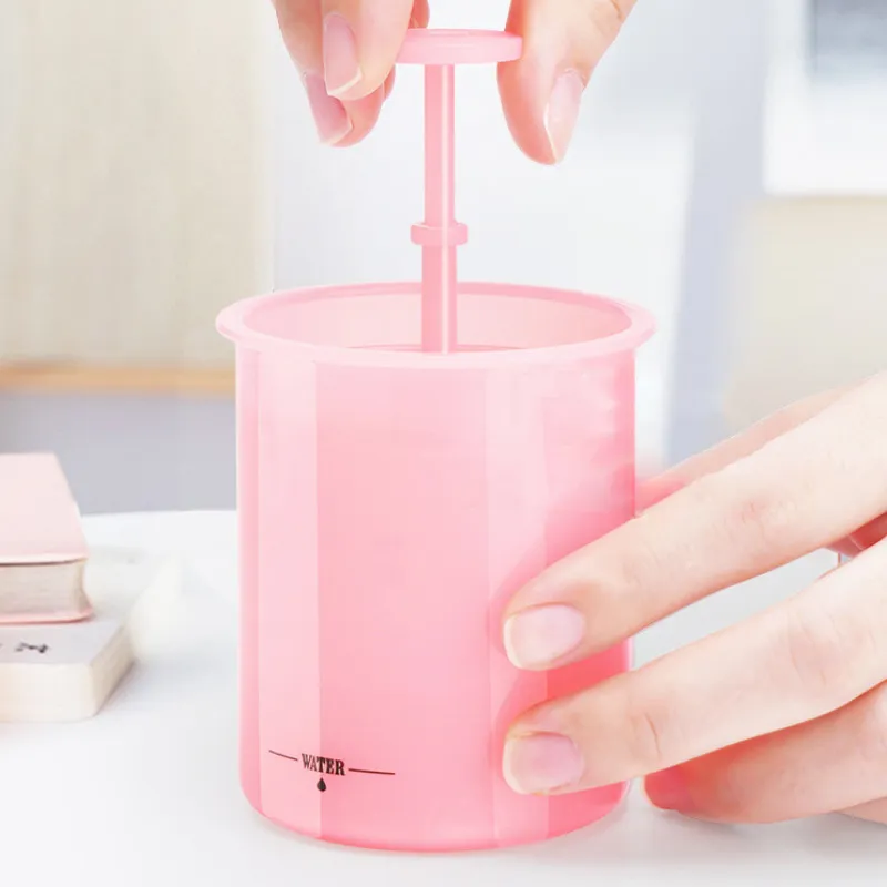 Facial cleanser foaming device, portable manual facial cleansing foam maker, foaming cup. Green-4