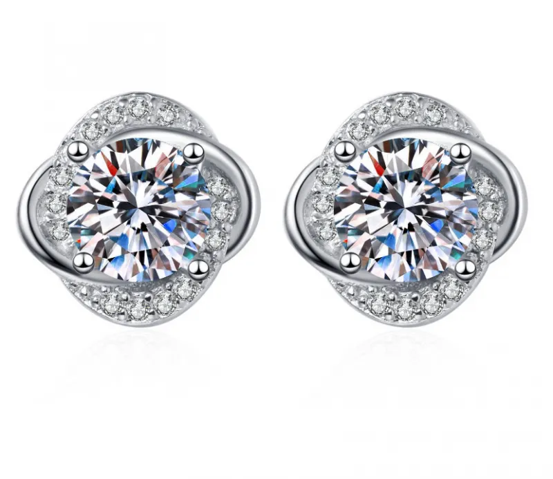 Hot-Selling Japan and Korea Four-Leaf Clover Stud Earrings for Women, Full Diamond Earrings, European and American Series Gifts