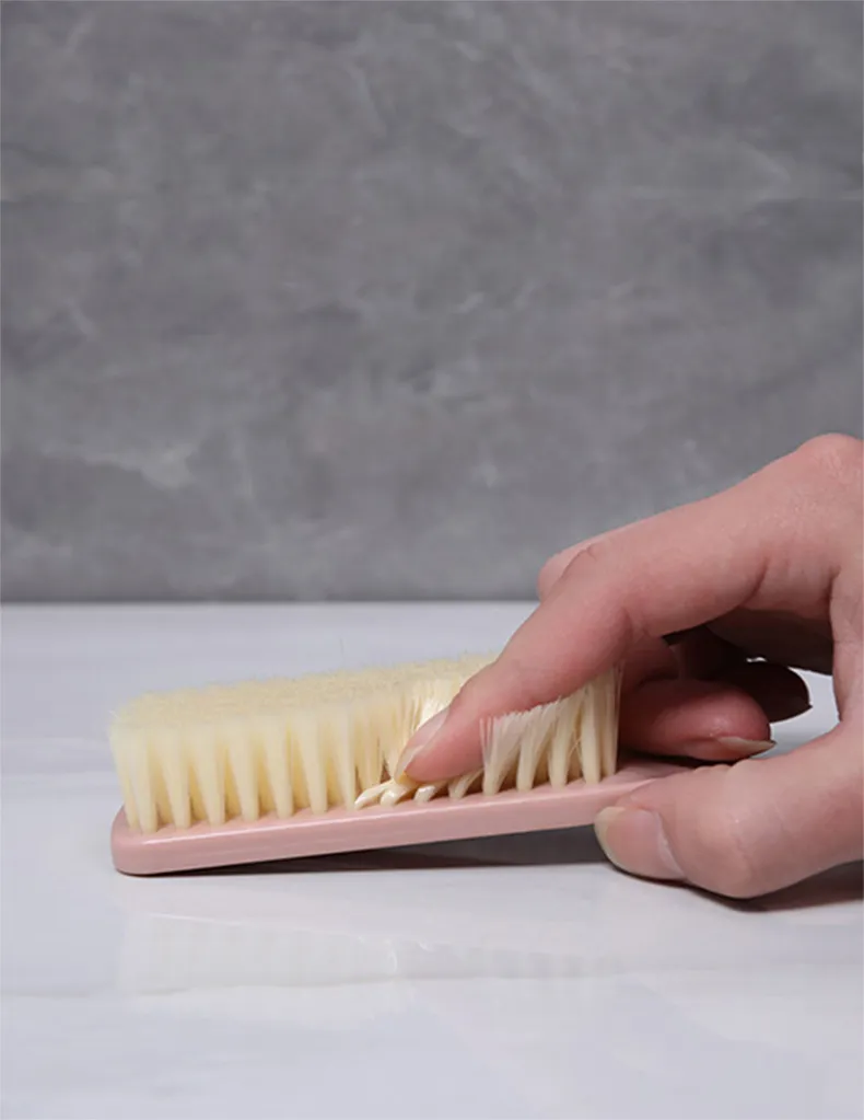 Plastic cleaning brush, laundry brush, scrubbing brush, long-handled shoe cleaning tool, hangable small brush Green-2