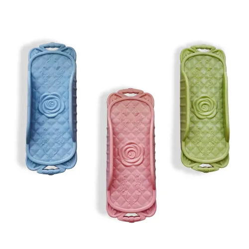 Plastic soft-bristle brushes, shoe brushes, laundry brushes, scrub brushes, small brushes