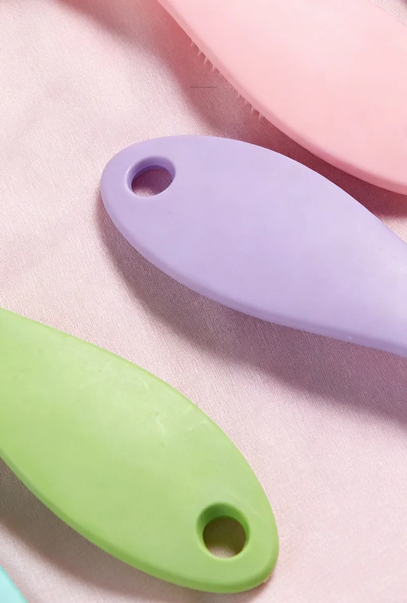 Retro Pompadour Hollow Hair Styling Comb Dual-Use Wet and Dry Massage Bone Comb Curved Large Comb Black  S-3