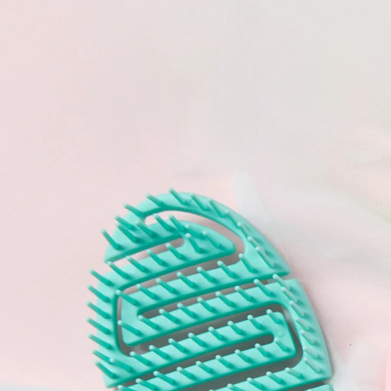 Retro Pompadour Hollow Hair Styling Comb Dual-Use Wet and Dry Massage Bone Comb Curved Large Comb Blue S-2