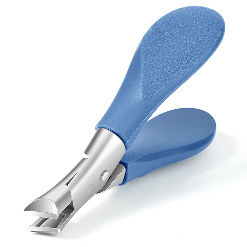 Small, angled nail clippers with anti-splash design, suitable for trimming thick, hard toenails. Green-5