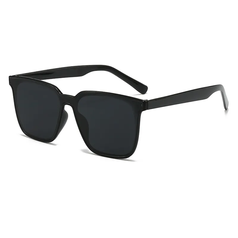 VovoDeal Retro Square Stylish Sunglasses - UV400 Protected Black Goggles for Men & Women