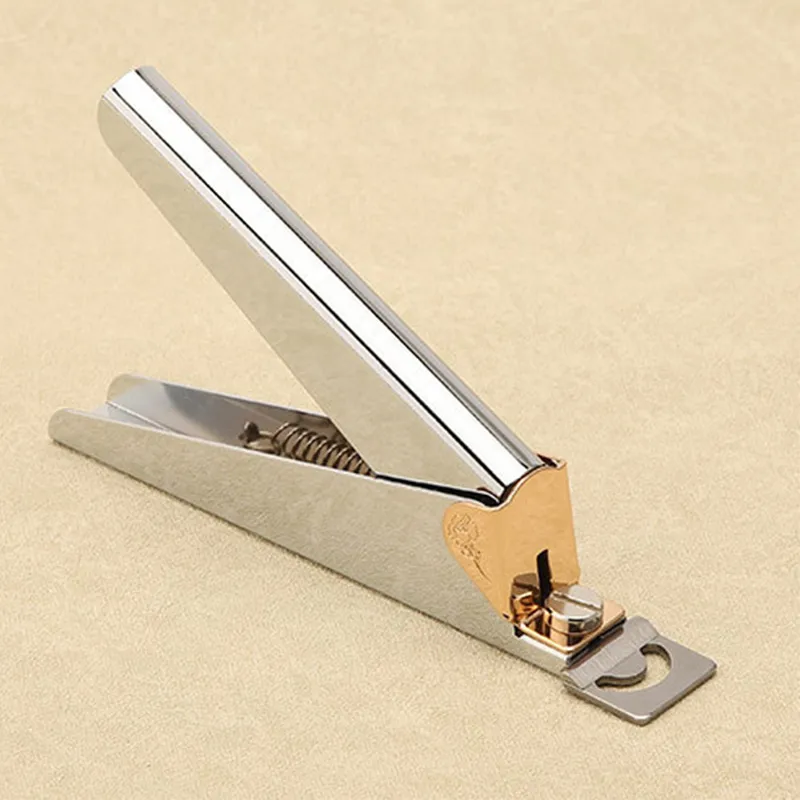 Nail art straight-edge nail clipper, U-shaped French manicure DIY nail clipper, nail art tools. Silver-3